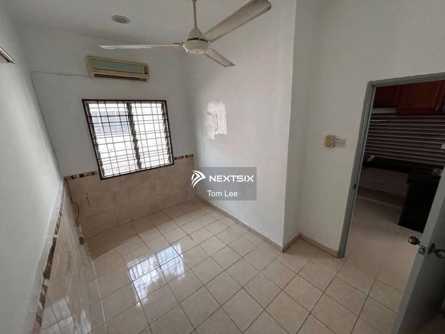 1-sty Terrace/Link House For Sale in Pandamaran Selangor - Image 5