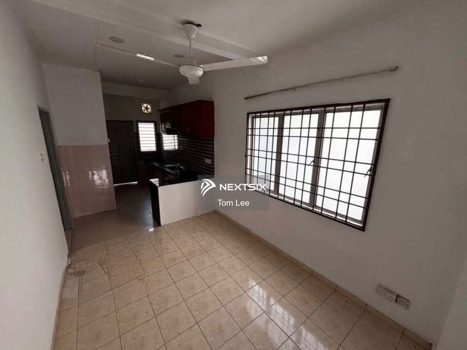 1-sty Terrace/Link House For Sale in Pandamaran Selangor - Image 8