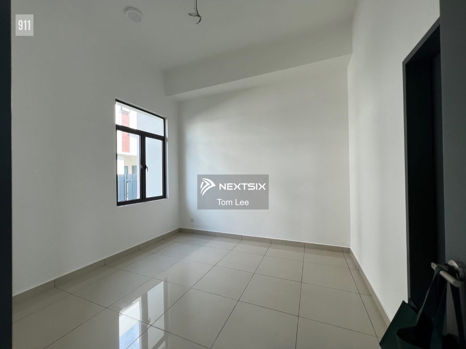 Semi-detached House For Sale in Klang Selangor - Image 5