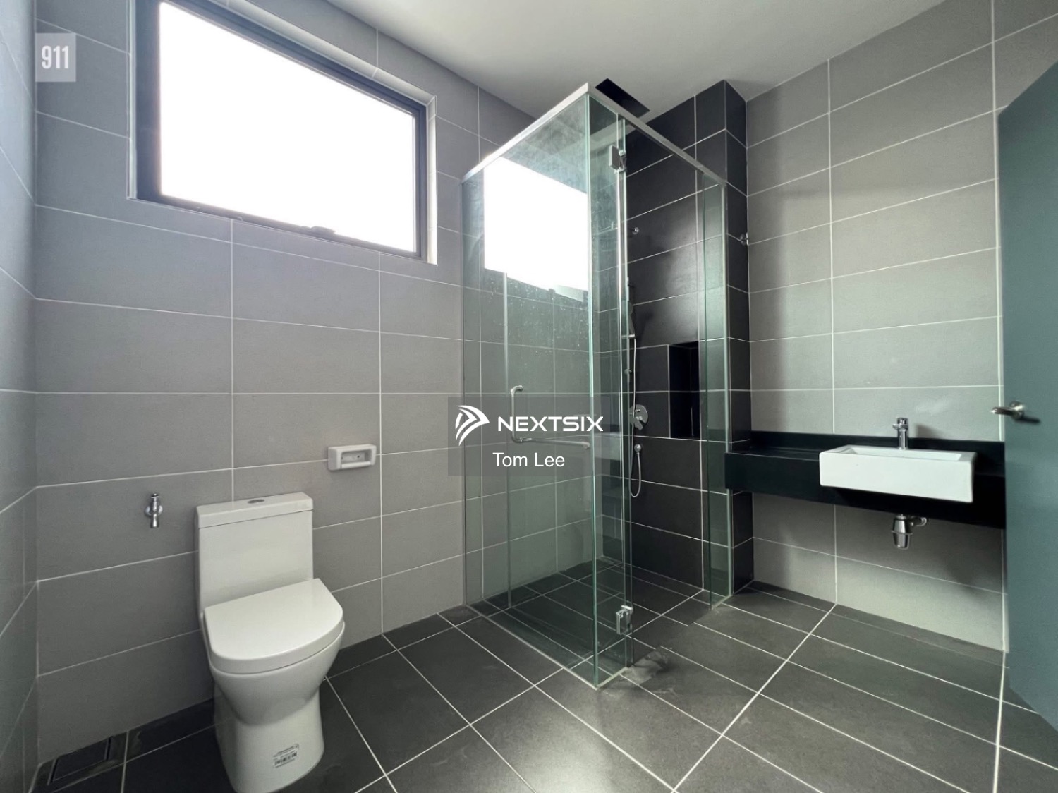 Semi-detached House For Sale in Klang Selangor - Image 7