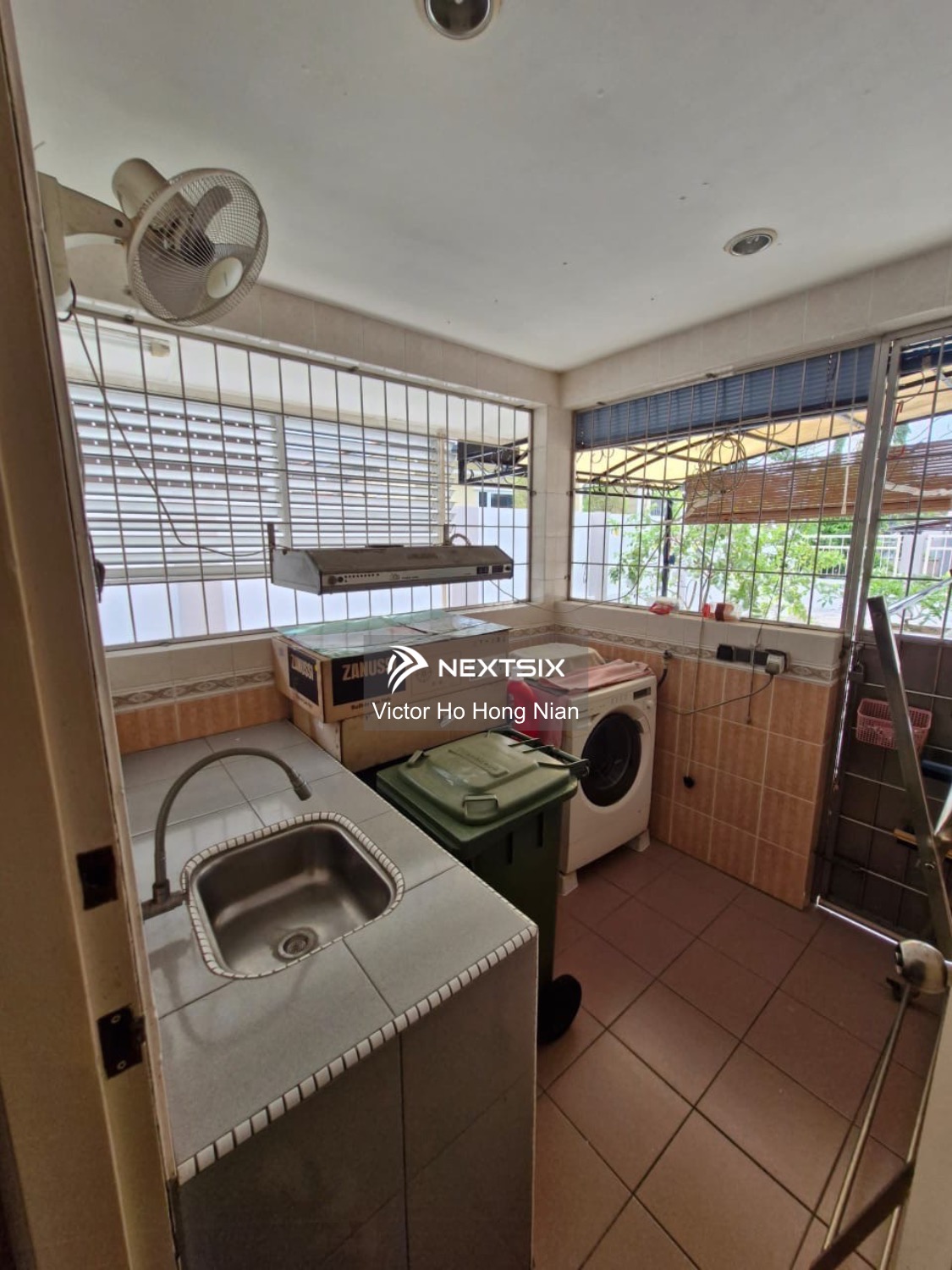 Semi-detached House For Sale in Kuching Sarawak - Image 13