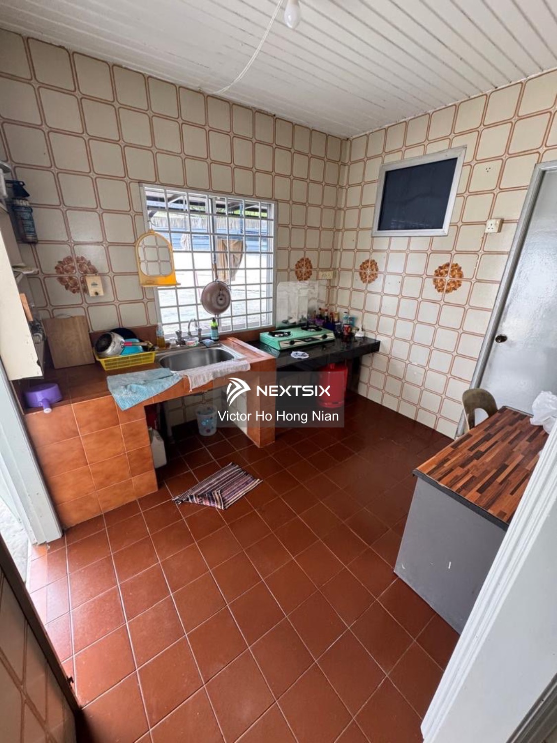 Bungalow For Sale in Kuching Sarawak - Image 6