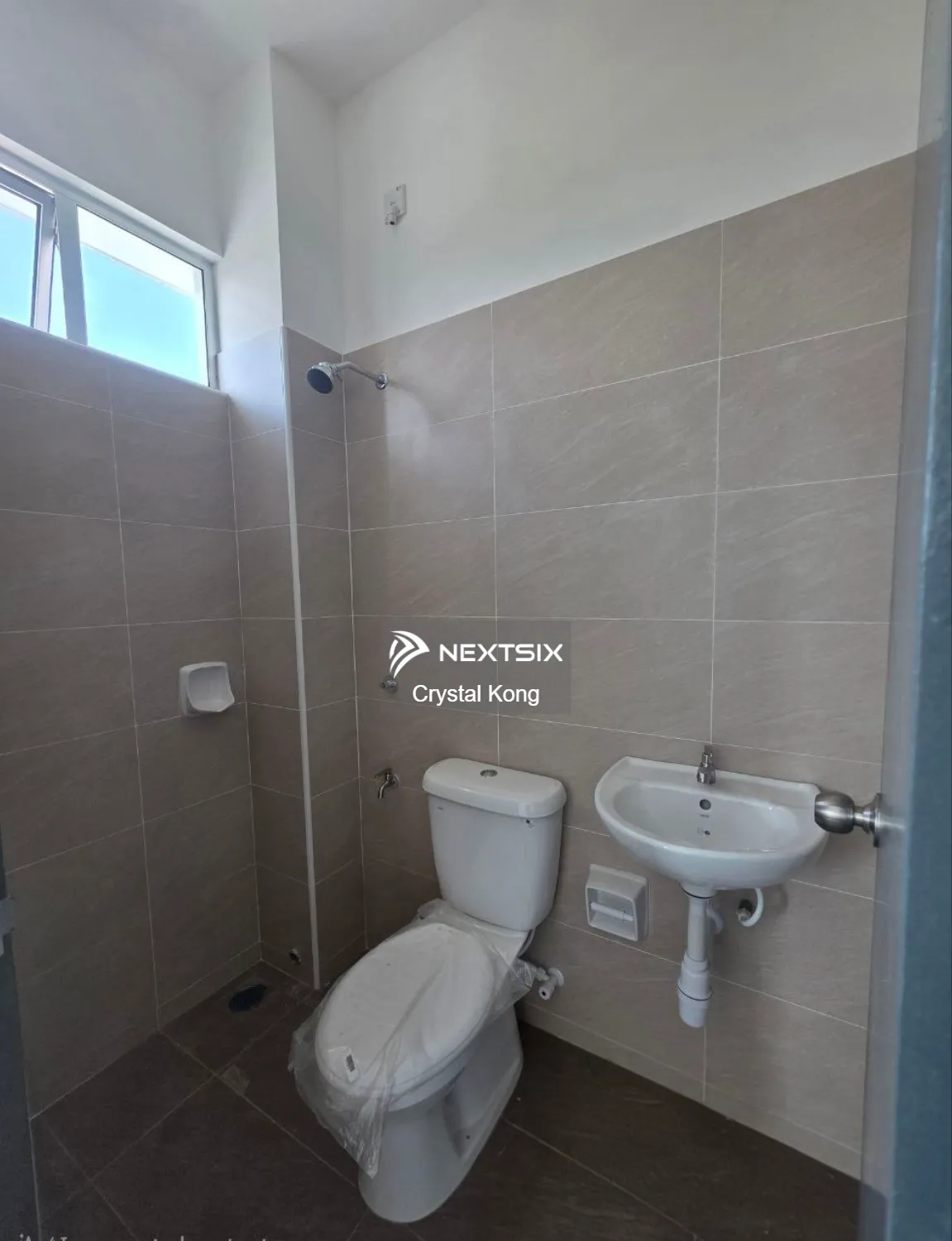 2-sty Terrace/Link House For Sale in Setia Indah Johor - Image 14