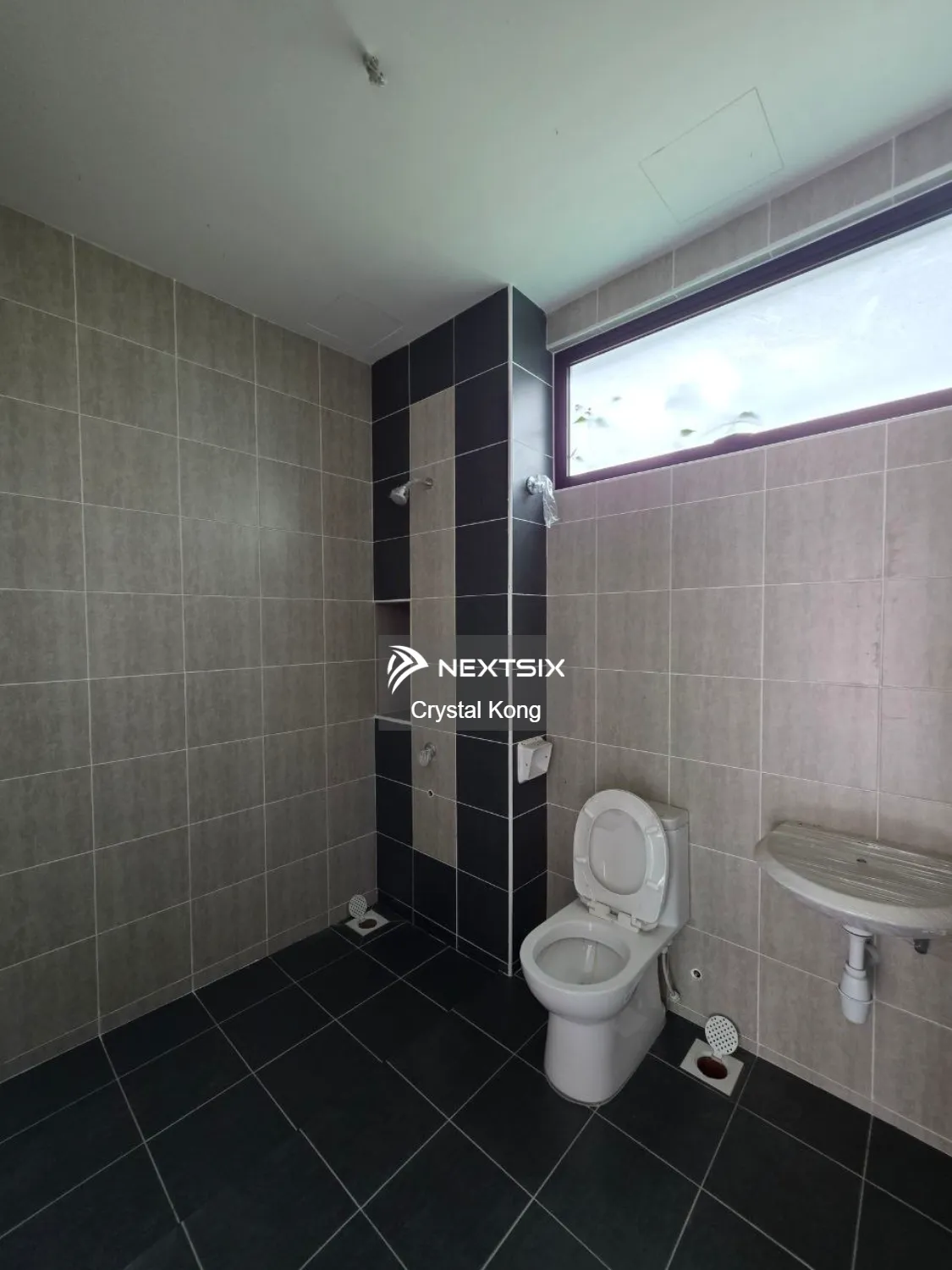 2-sty Terrace/Link House For Sale in Setia Indah Johor - Image 10