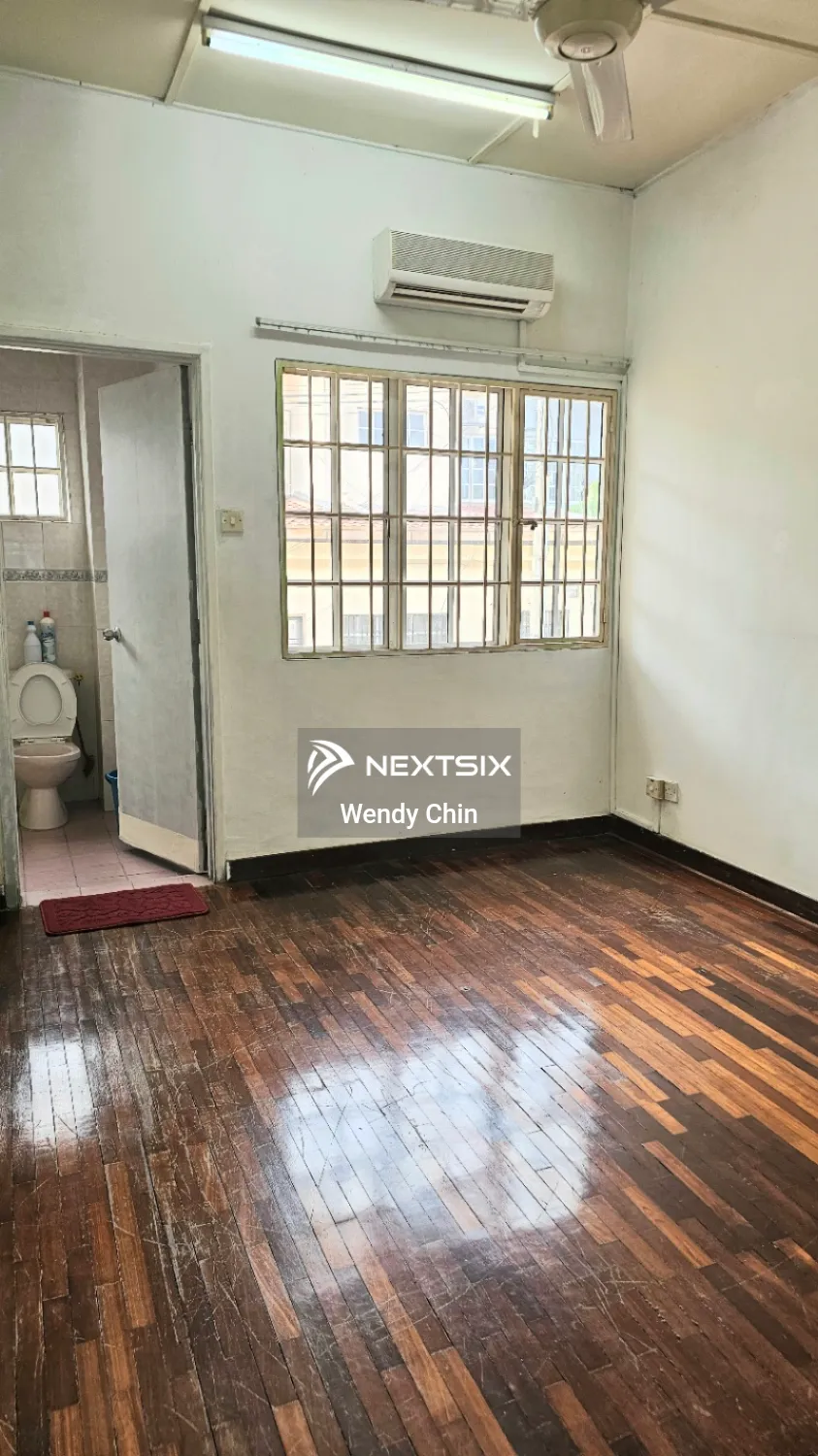 2-sty Terrace/Link House For Sale in Puchong Selangor - Image 13