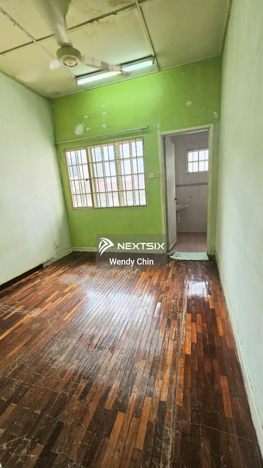 2-sty Terrace/Link House For Sale in Puchong Selangor - Image 16