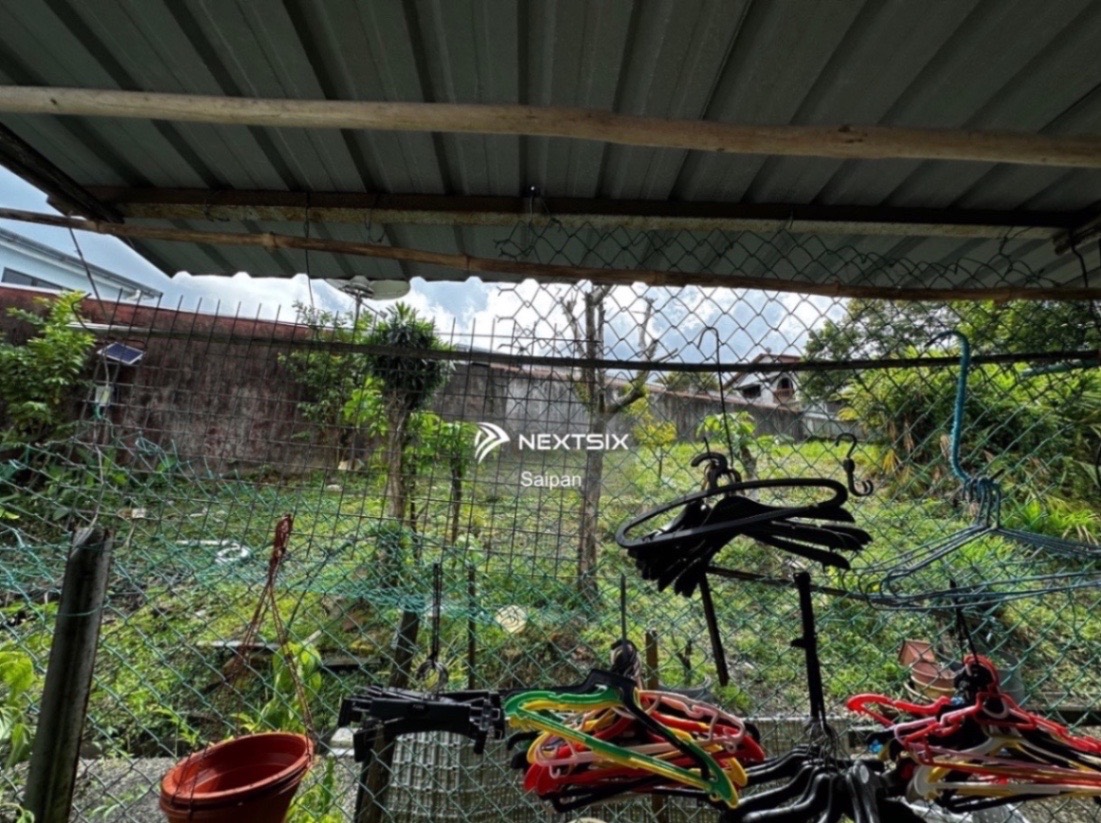 1.5-sty Terrace/Link House For Sale in Kuching Sarawak - Image 9