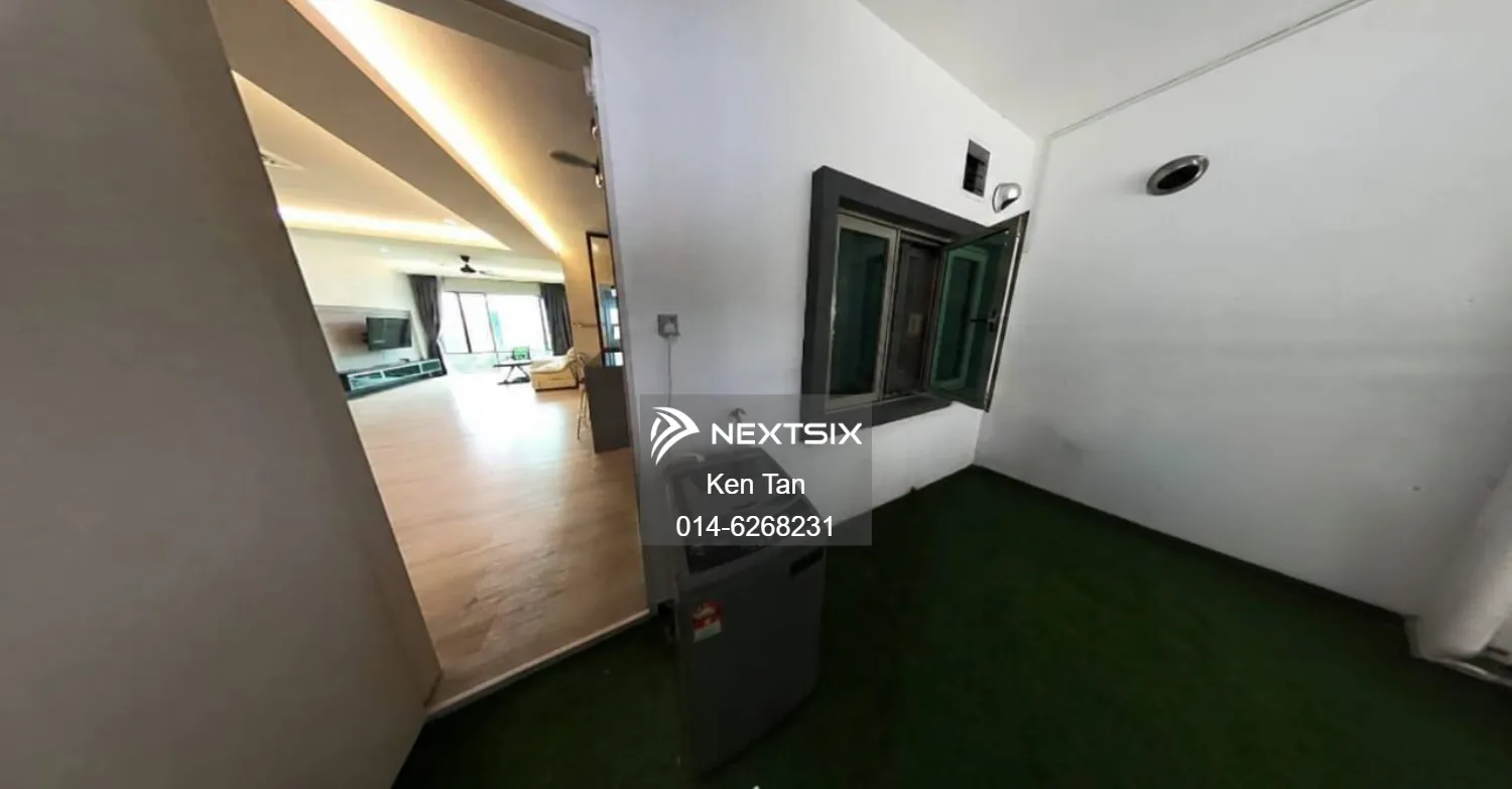 Townhouse For Sale in Serdang Selangor - Image 6