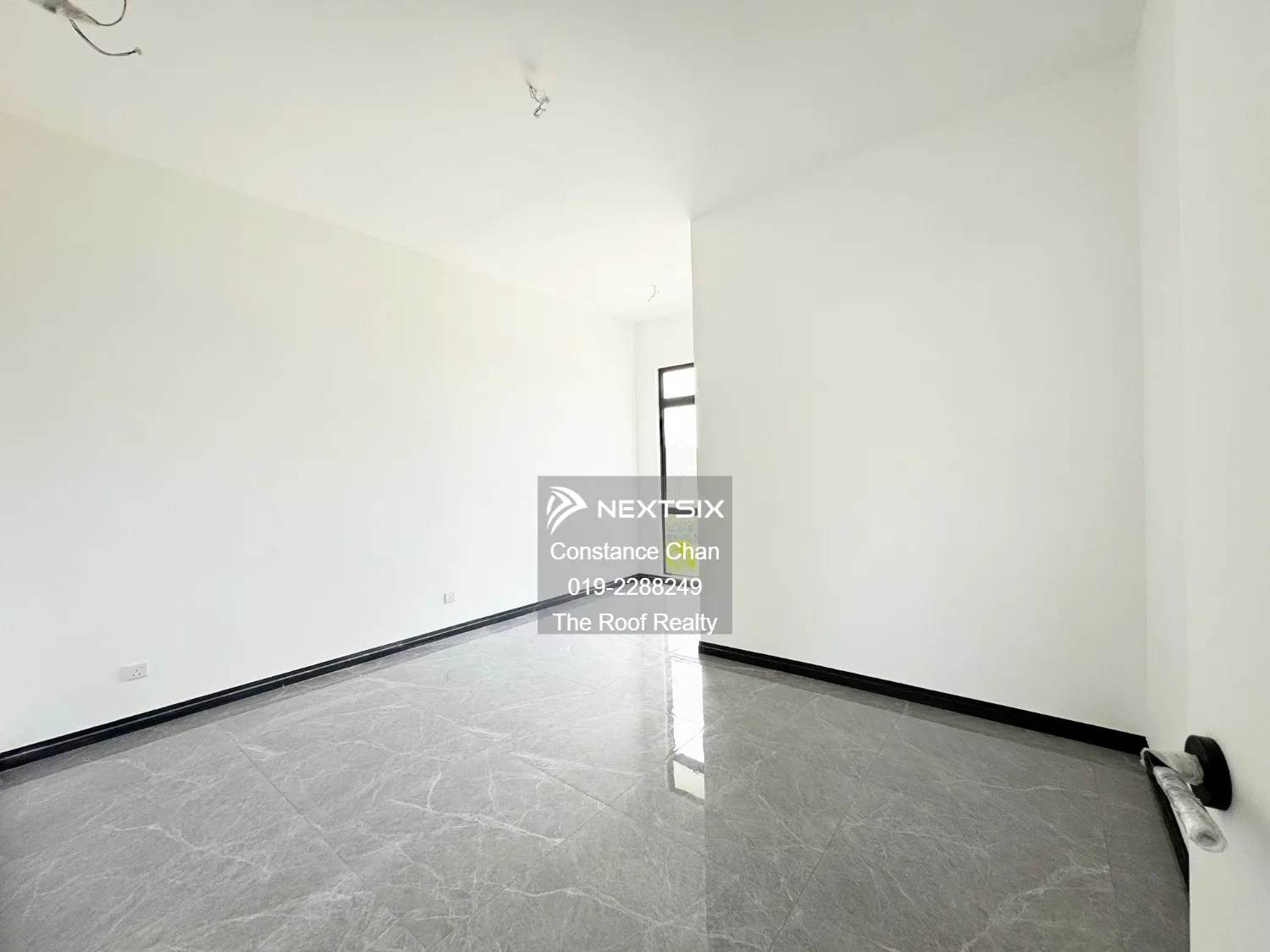 Semi-detached House For Rent in Setia Tropika Johor - Image 12