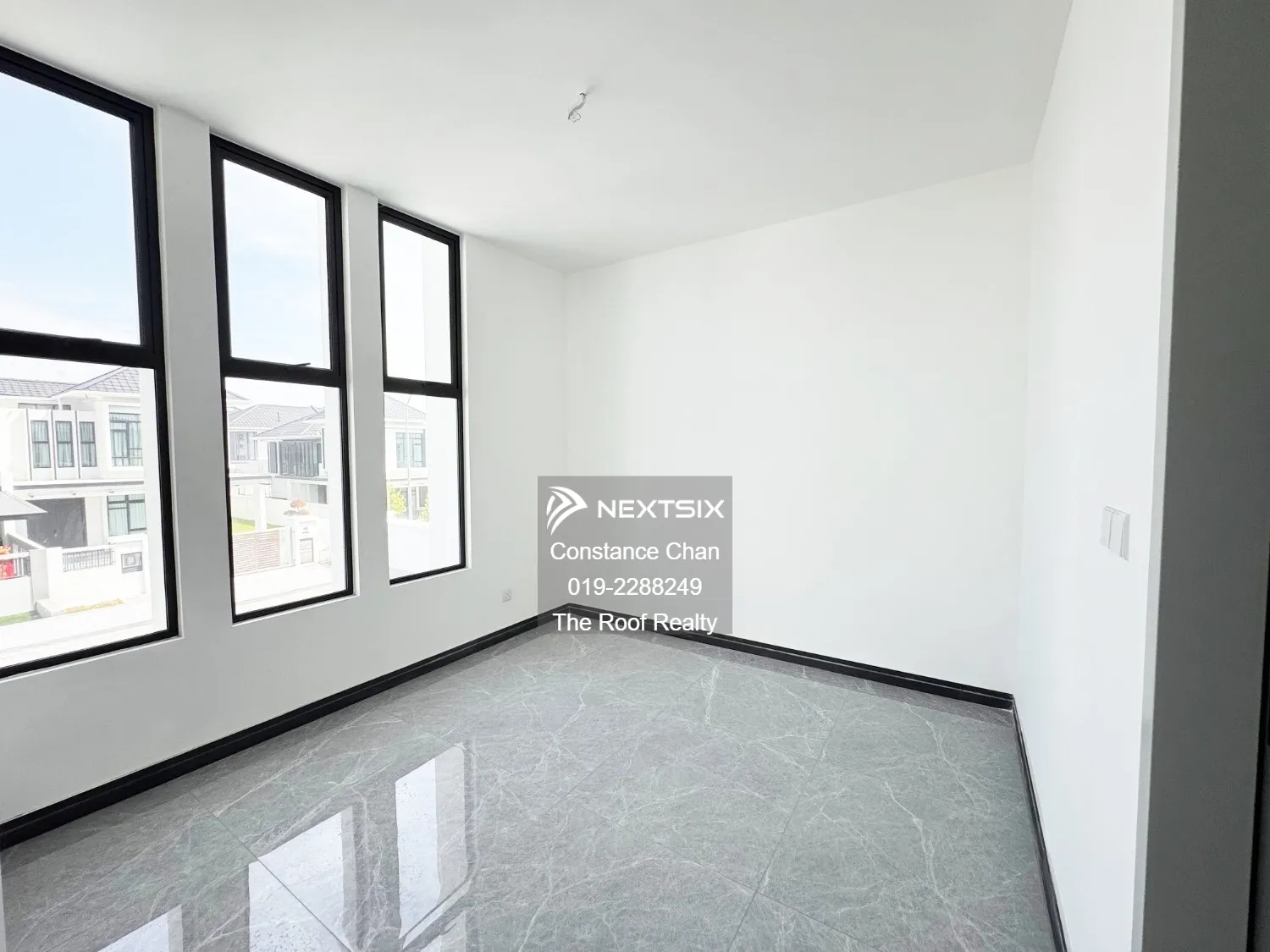 Semi-detached House For Rent in Setia Tropika Johor - Image 17