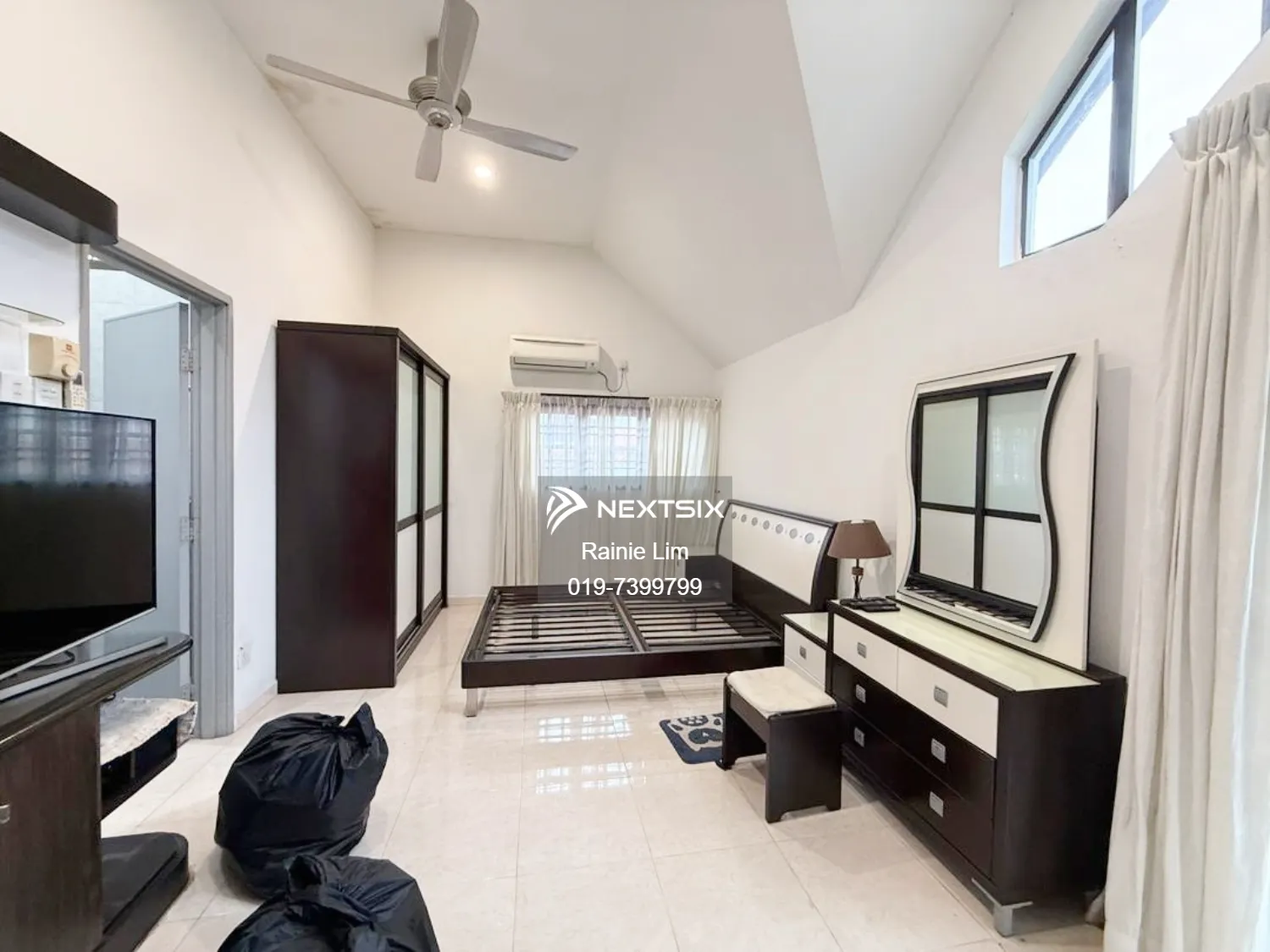 1.5-sty Terrace/Link House For Sale in Ulu Tiram Johor - Image 8