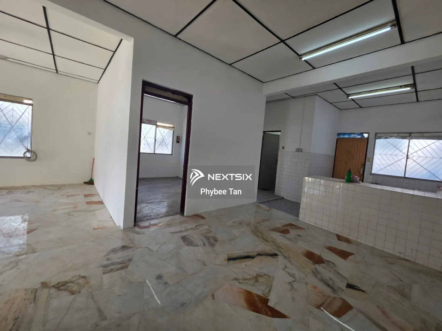 Semi-detached House For Sale in Batu Gajah Perak - Image 11