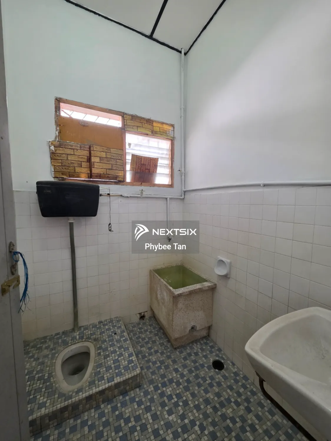 Semi-detached House For Sale in Batu Gajah Perak - Image 17