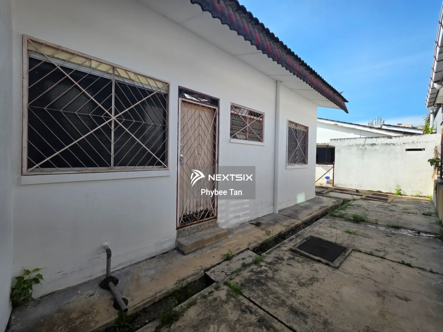 Semi-detached House For Sale in Batu Gajah Perak - Image 5