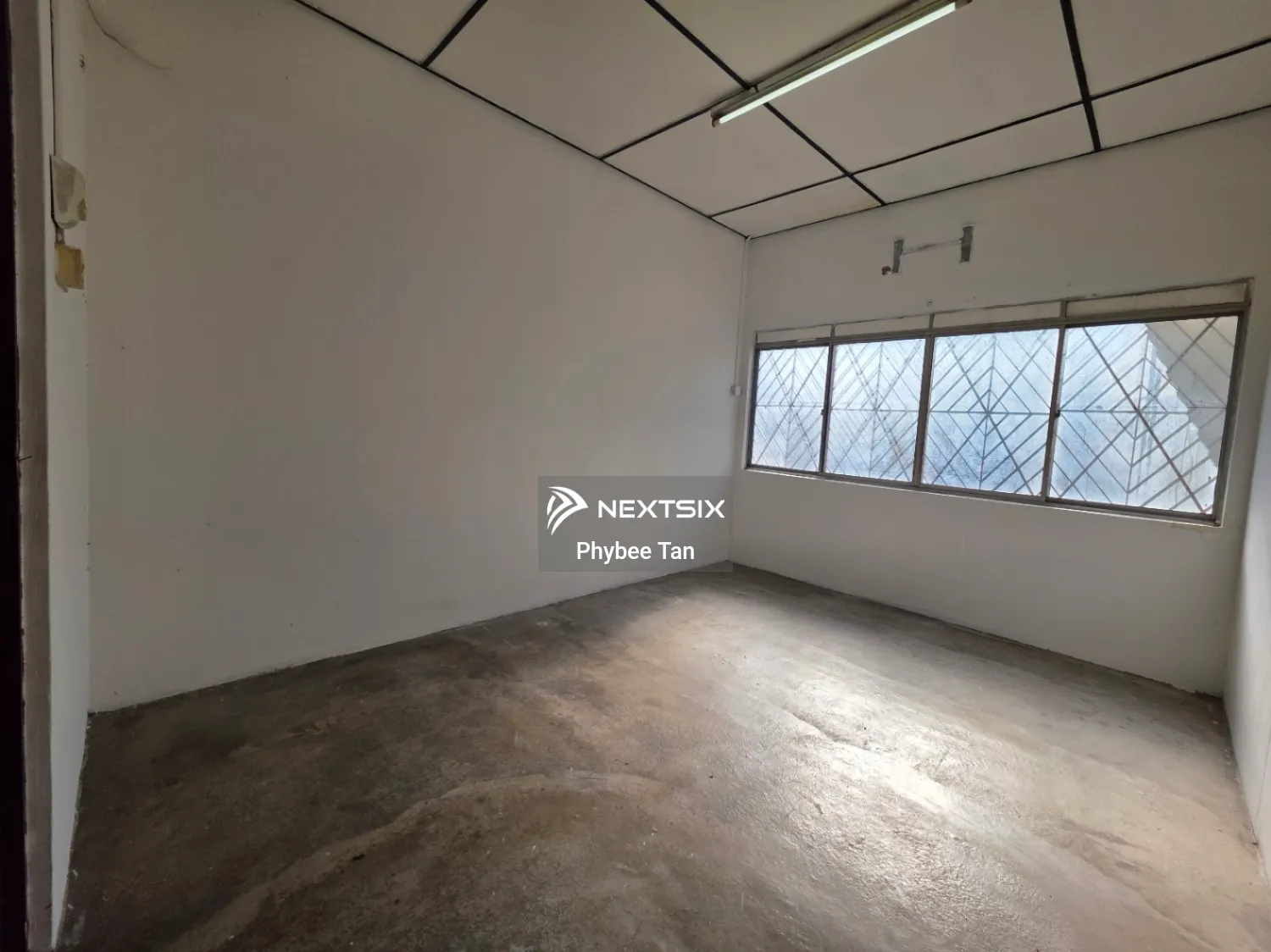 Semi-detached House For Sale in Batu Gajah Perak - Image 8