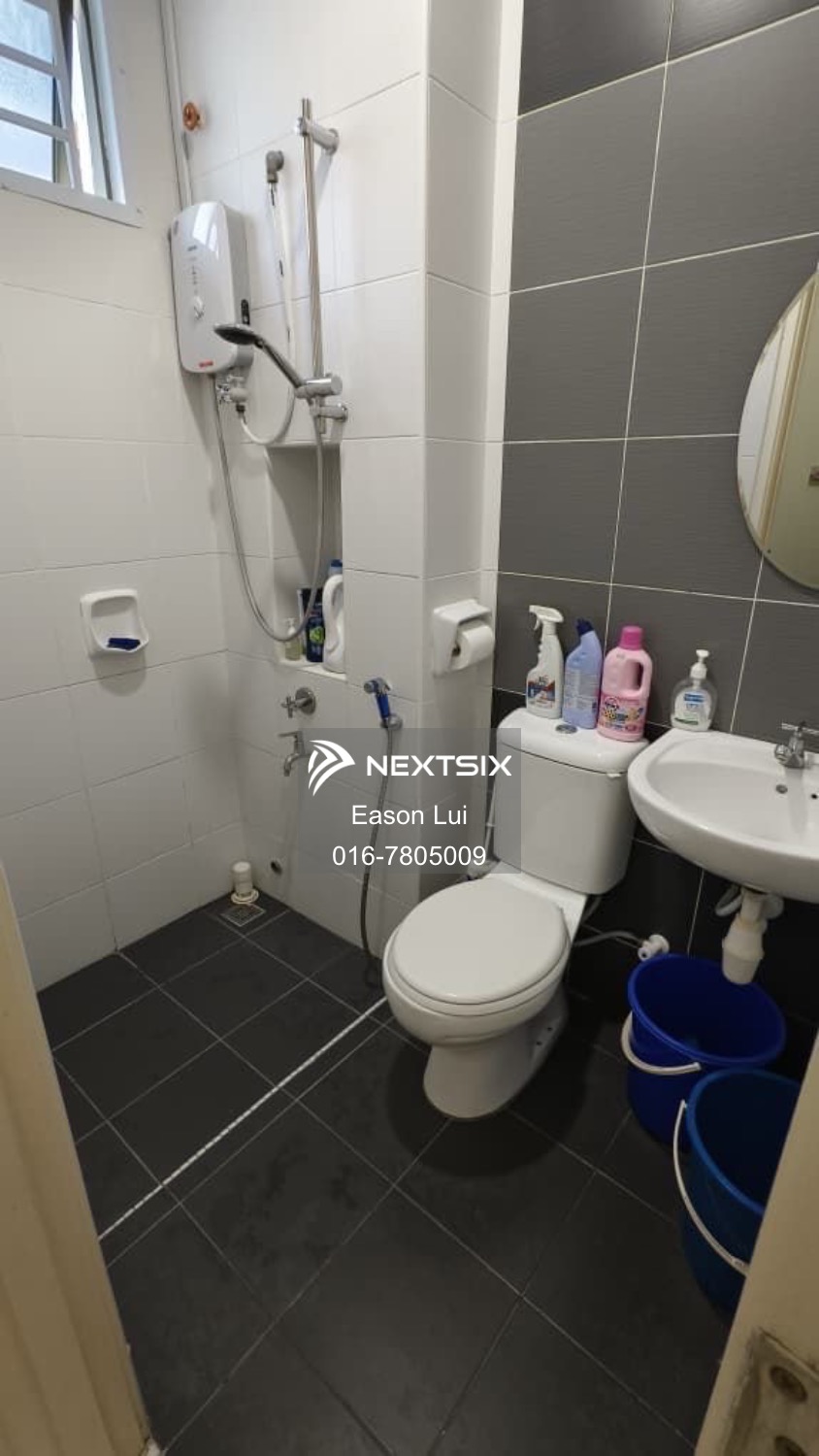2-sty Terrace/Link House For Sale in Johor Bahru Johor - Image 9