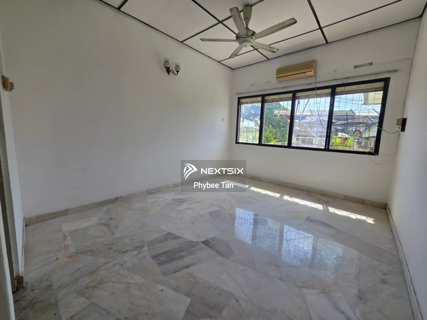 Semi-detached House For Sale in Batu Gajah Perak - Image 12