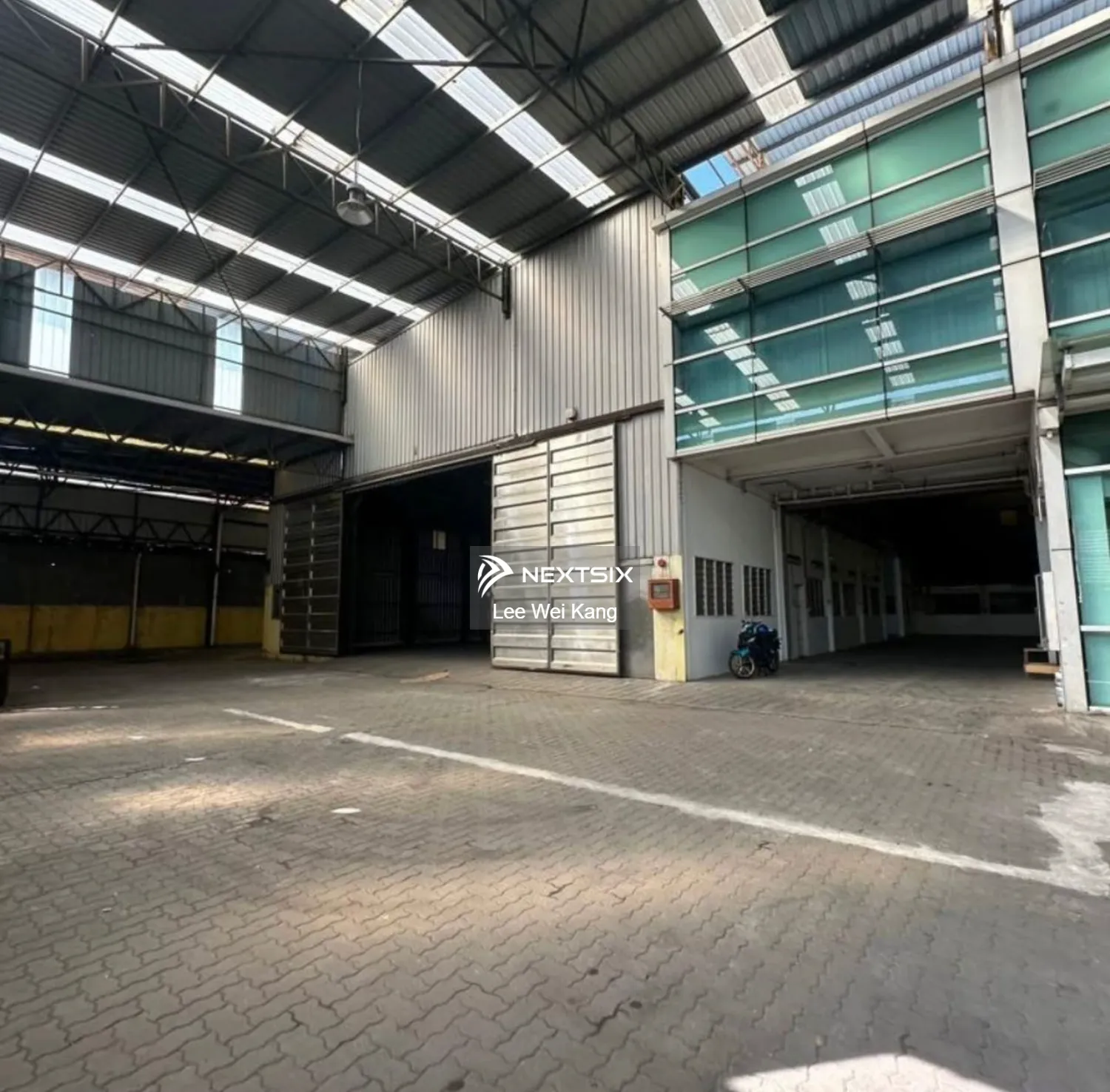 Semi-D Factory For Rent in Balakong Selangor