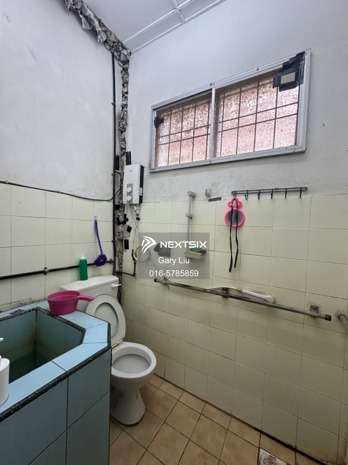 1-sty Terrace/Link House For Sale in Kuching Sarawak - Image 6
