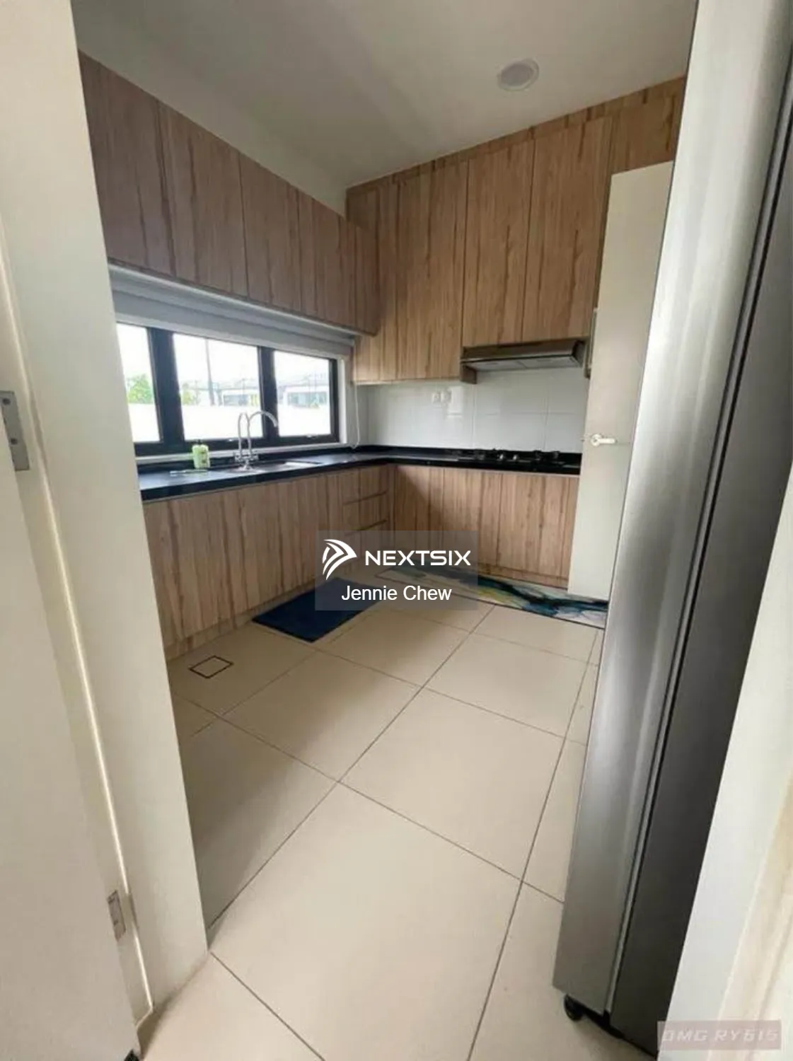 Semi-detached House For Sale in Setia Alam Selangor - Image 4