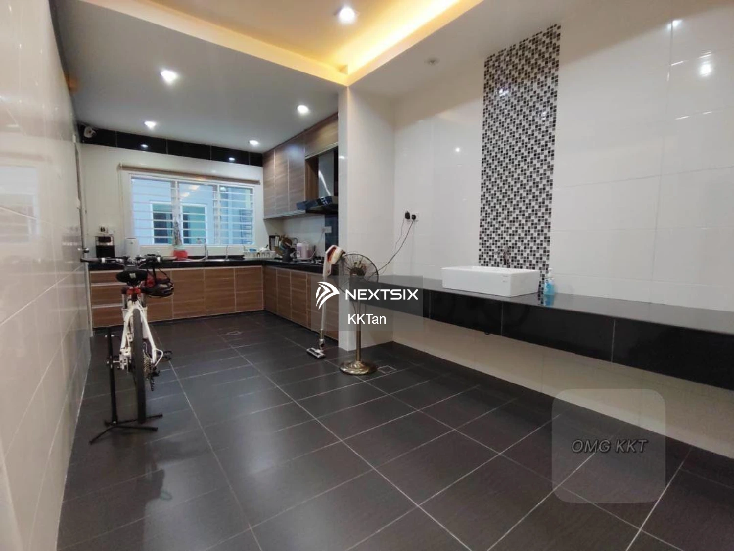 2-sty Terrace/Link House For Sale in Bandar Bukit Raja Selangor - Image 5