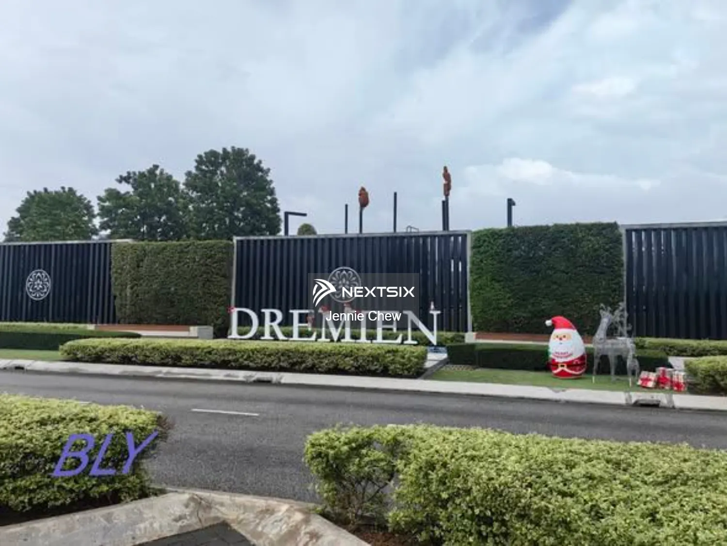 Semi-detached House For Sale in Setia Eco Park Selangor