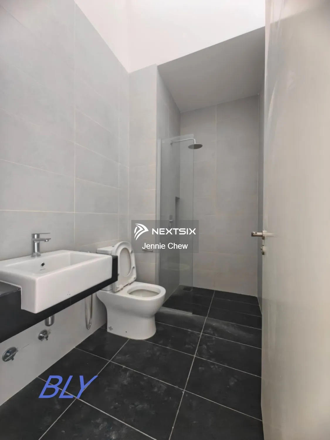 Semi-detached House For Sale in Setia Eco Park Selangor - Image 11