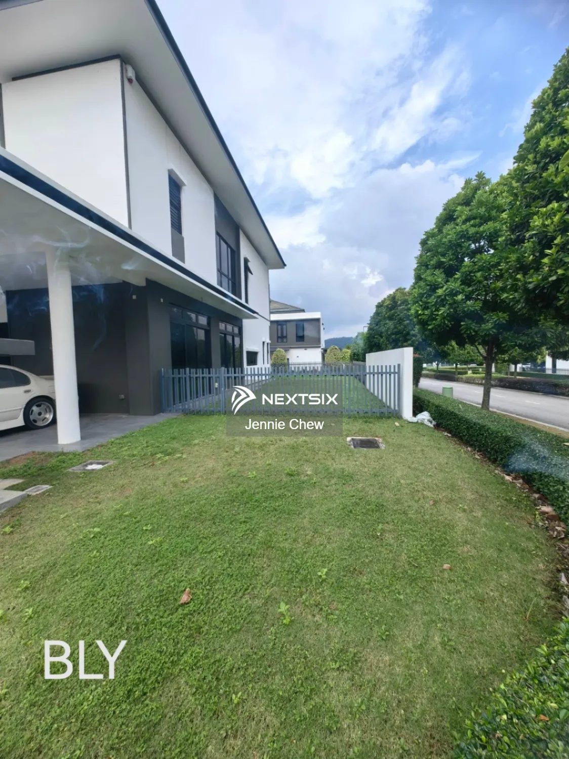 Semi-detached House For Sale in Setia Eco Park Selangor - Image 4