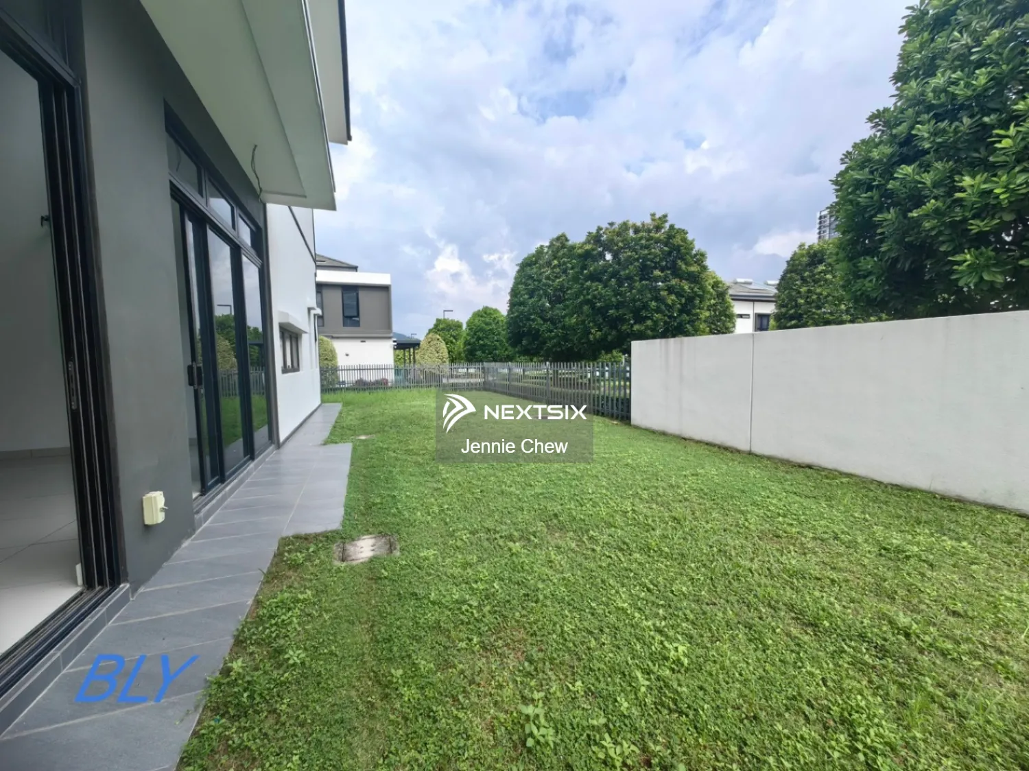 Semi-detached House For Sale in Setia Eco Park Selangor - Image 5