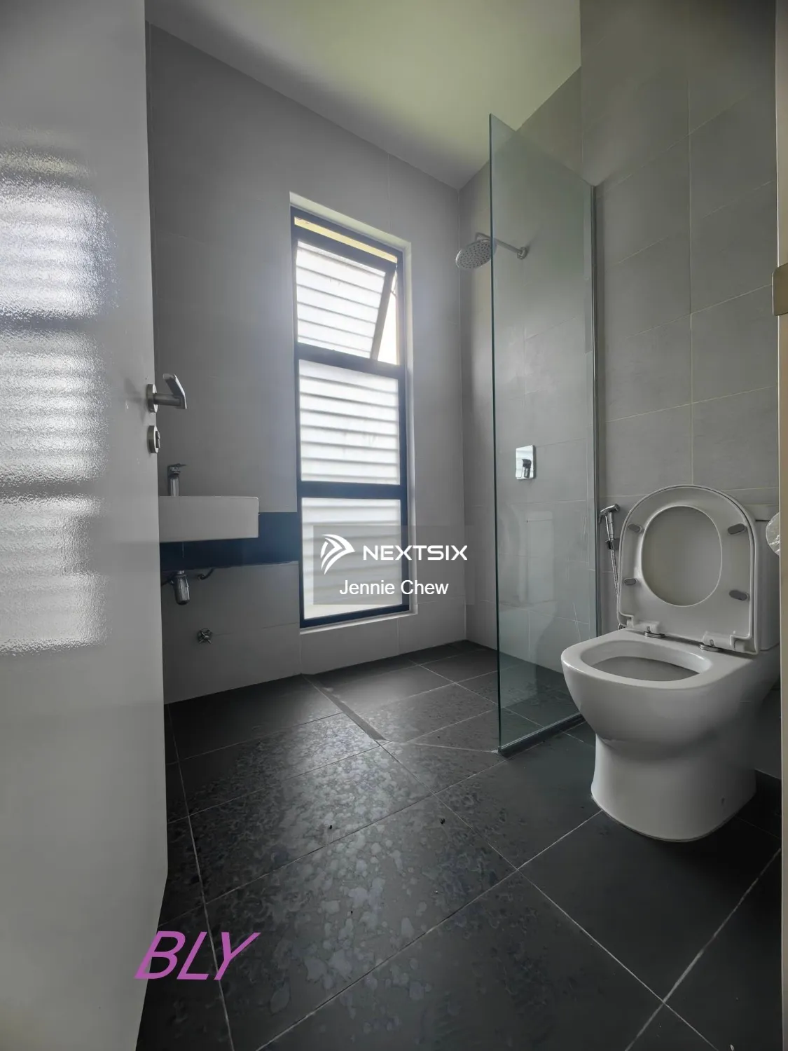 Semi-detached House For Sale in Setia Eco Park Selangor - Image 9