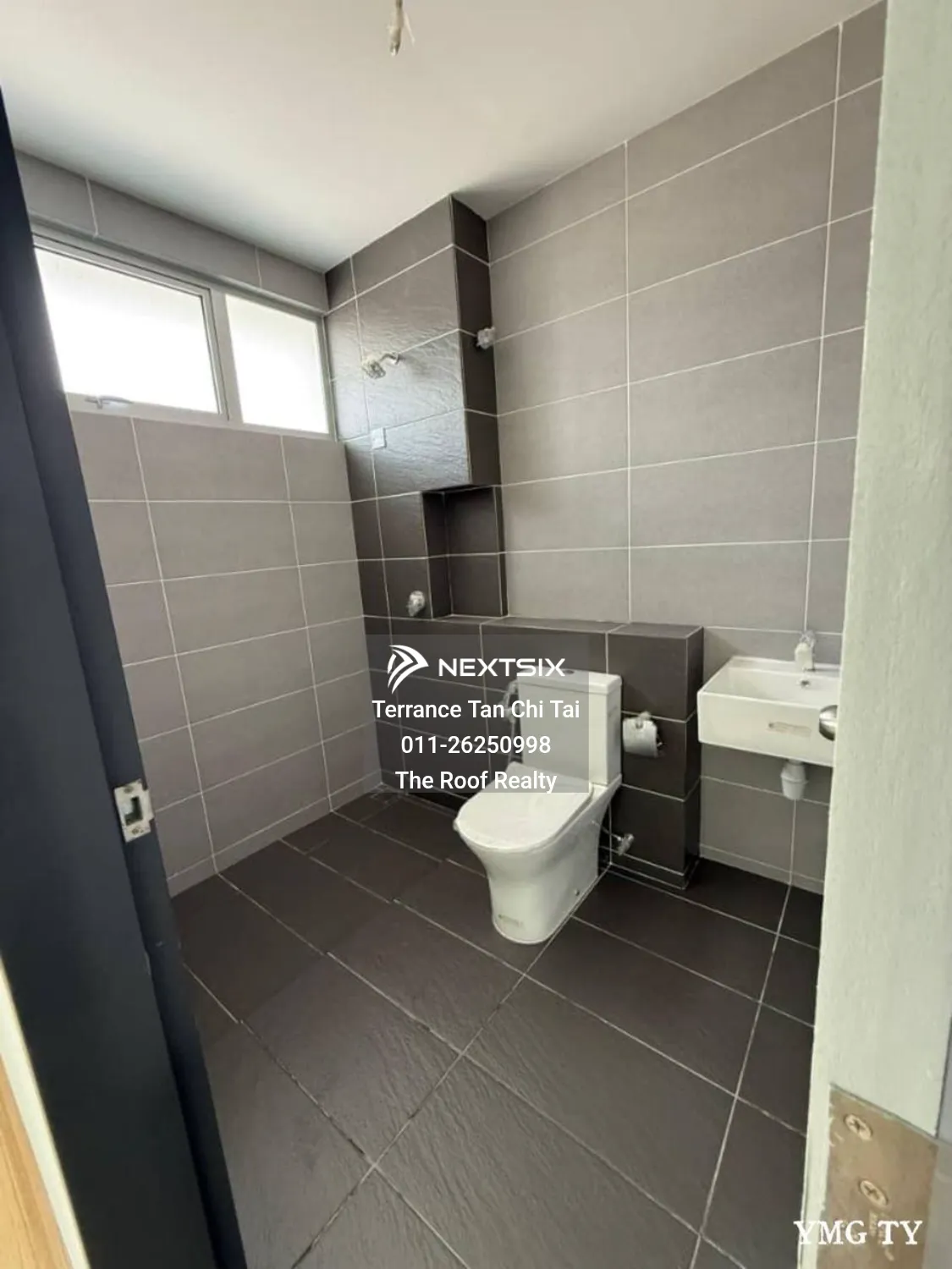 2-sty Terrace/Link House For Sale in Klang Selangor - Image 11