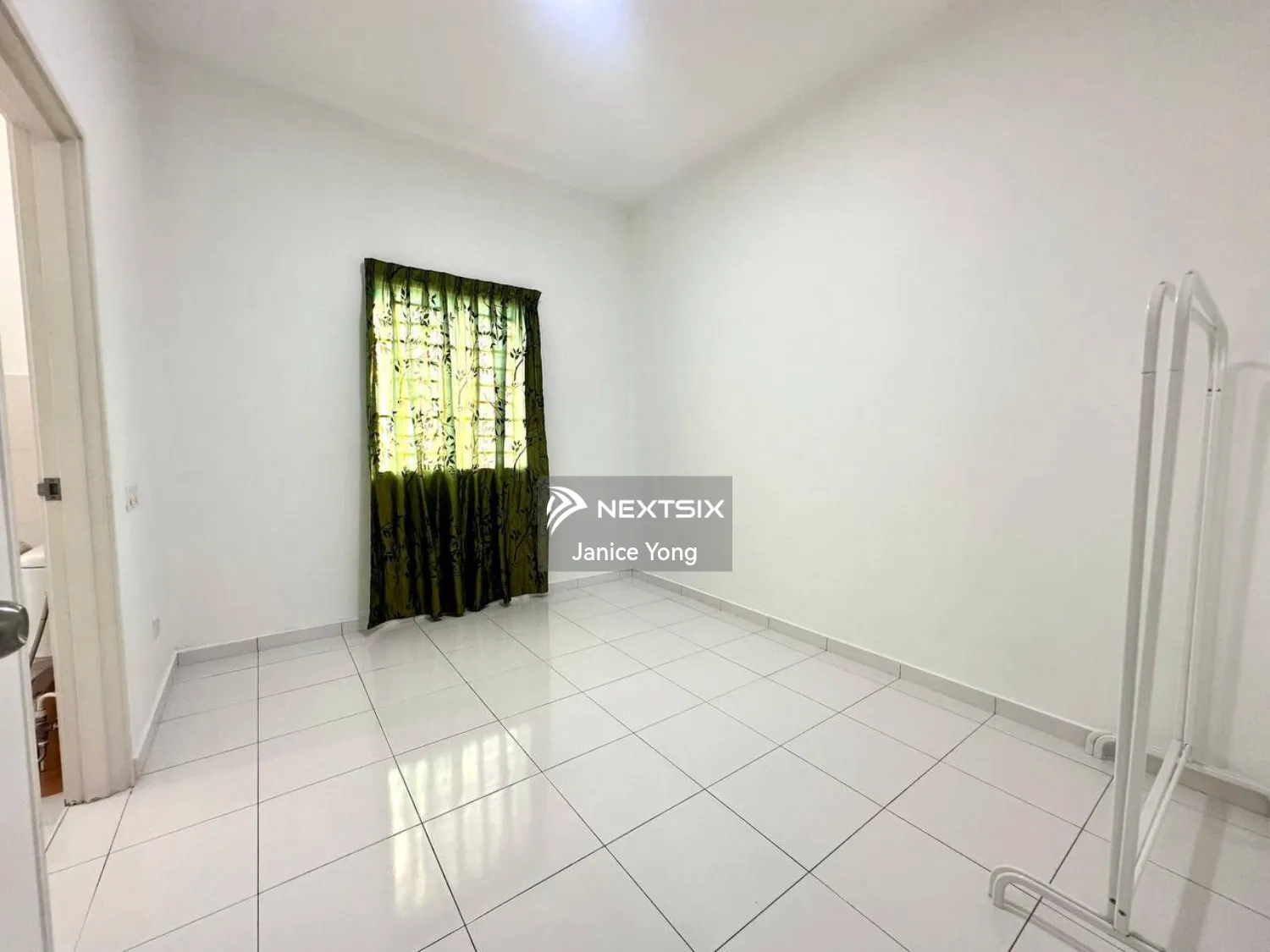 2-sty Terrace/Link House For Rent in Setia Tropika Johor - Image 6