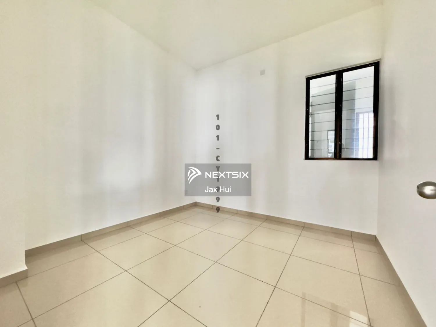 Semi-detached House For Sale in Setia Alam Selangor - Image 5