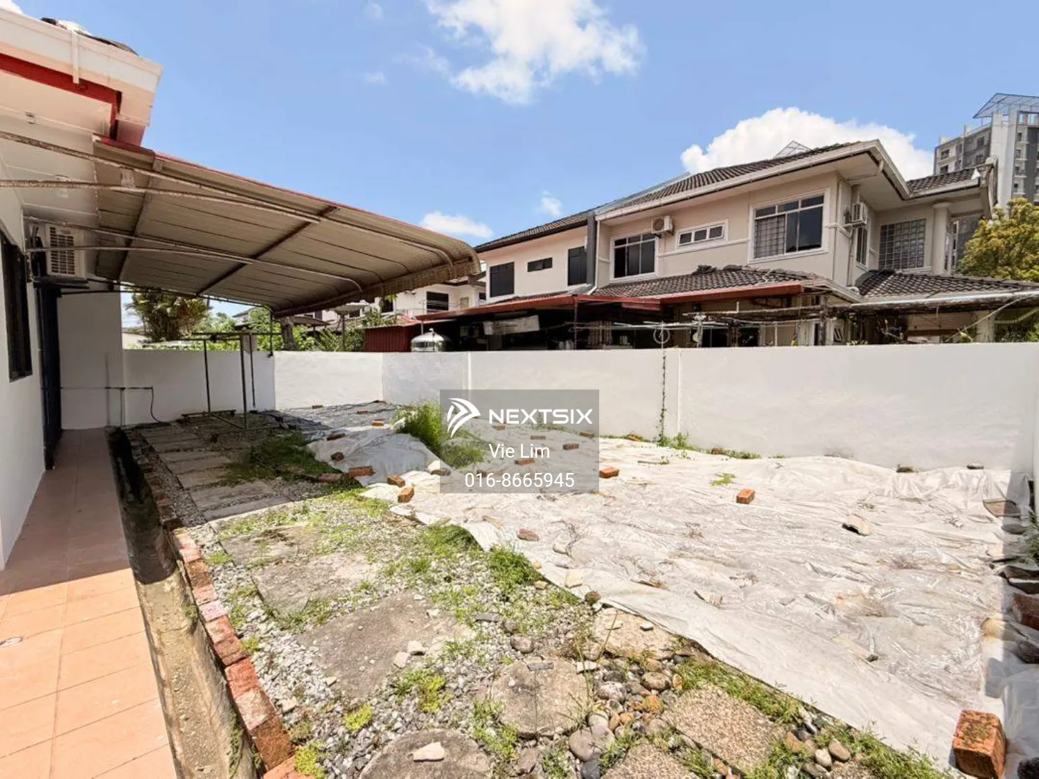 Semi-detached House For Sale in Kuching Sarawak - Image 10