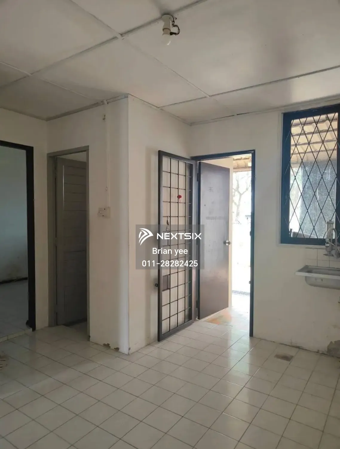 2-sty Terrace/Link House For Sale in Kuching Sarawak - Image 6