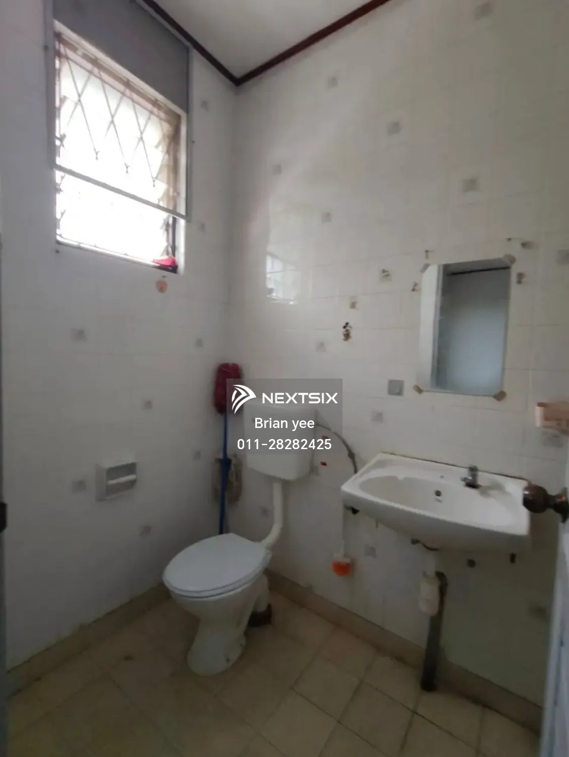 2-sty Terrace/Link House For Sale in Kuching Sarawak - Image 9