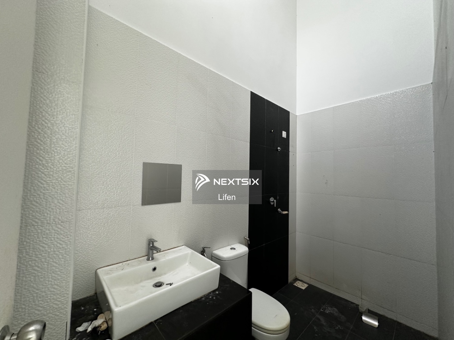 Cluster House For Sale in Pasir Gudang Johor - Image 19