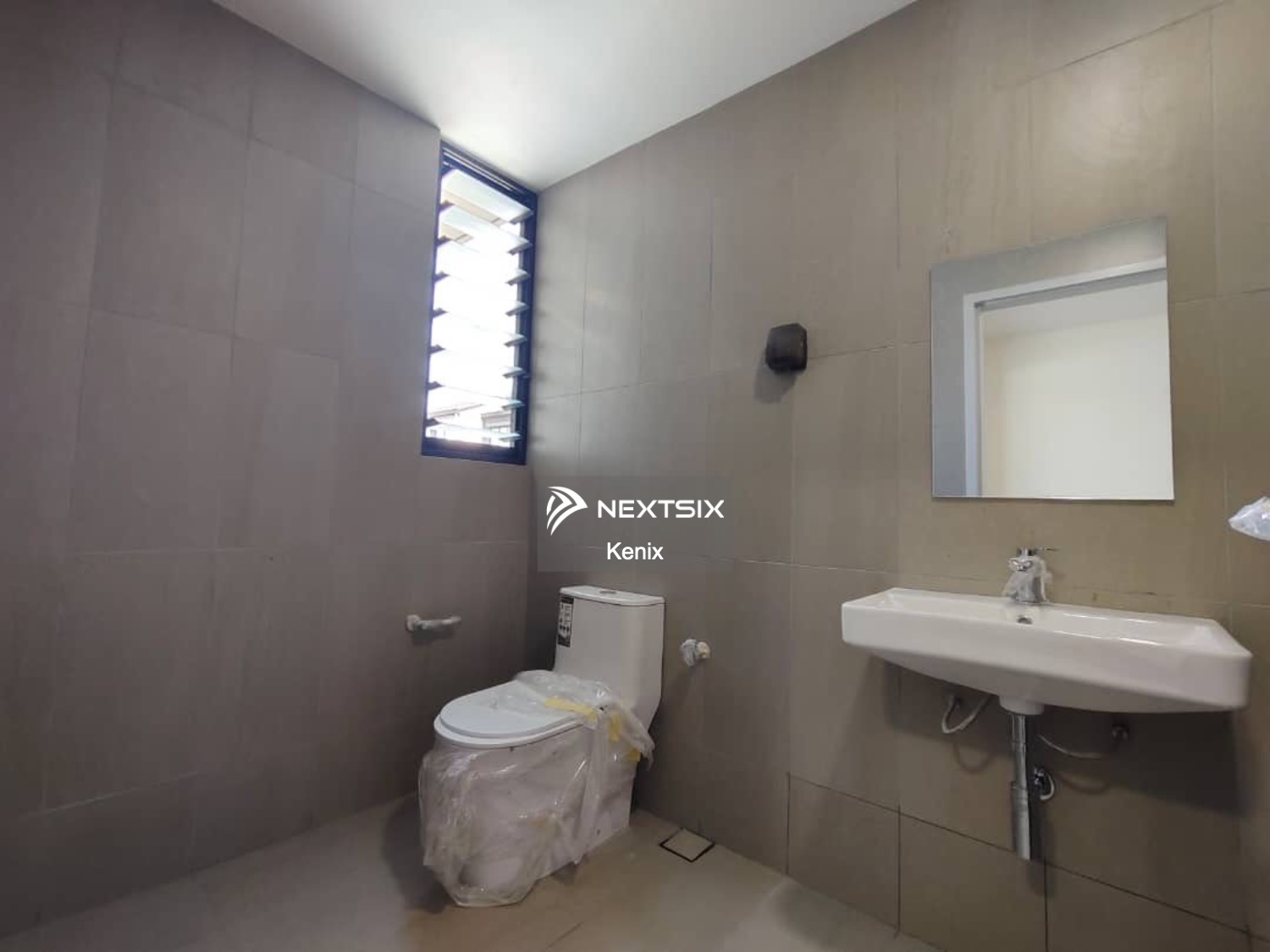 3-sty Terrace/Link House For Rent in Seri Kembangan Selangor - Image 11