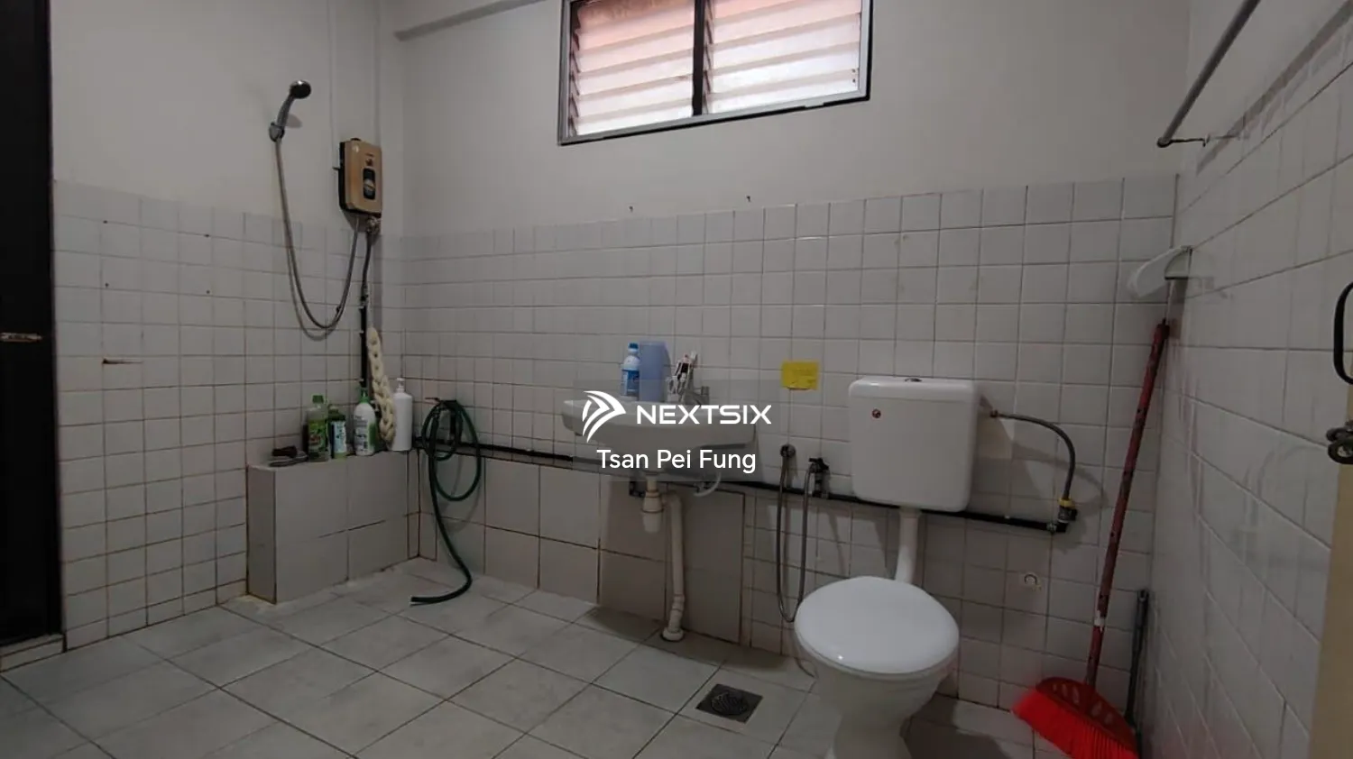 Bungalow For Sale in Kuching Sarawak - Image 8