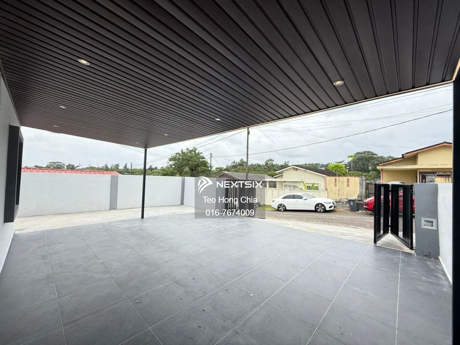 Semi-detached House For Sale in Ulu Tiram Johor