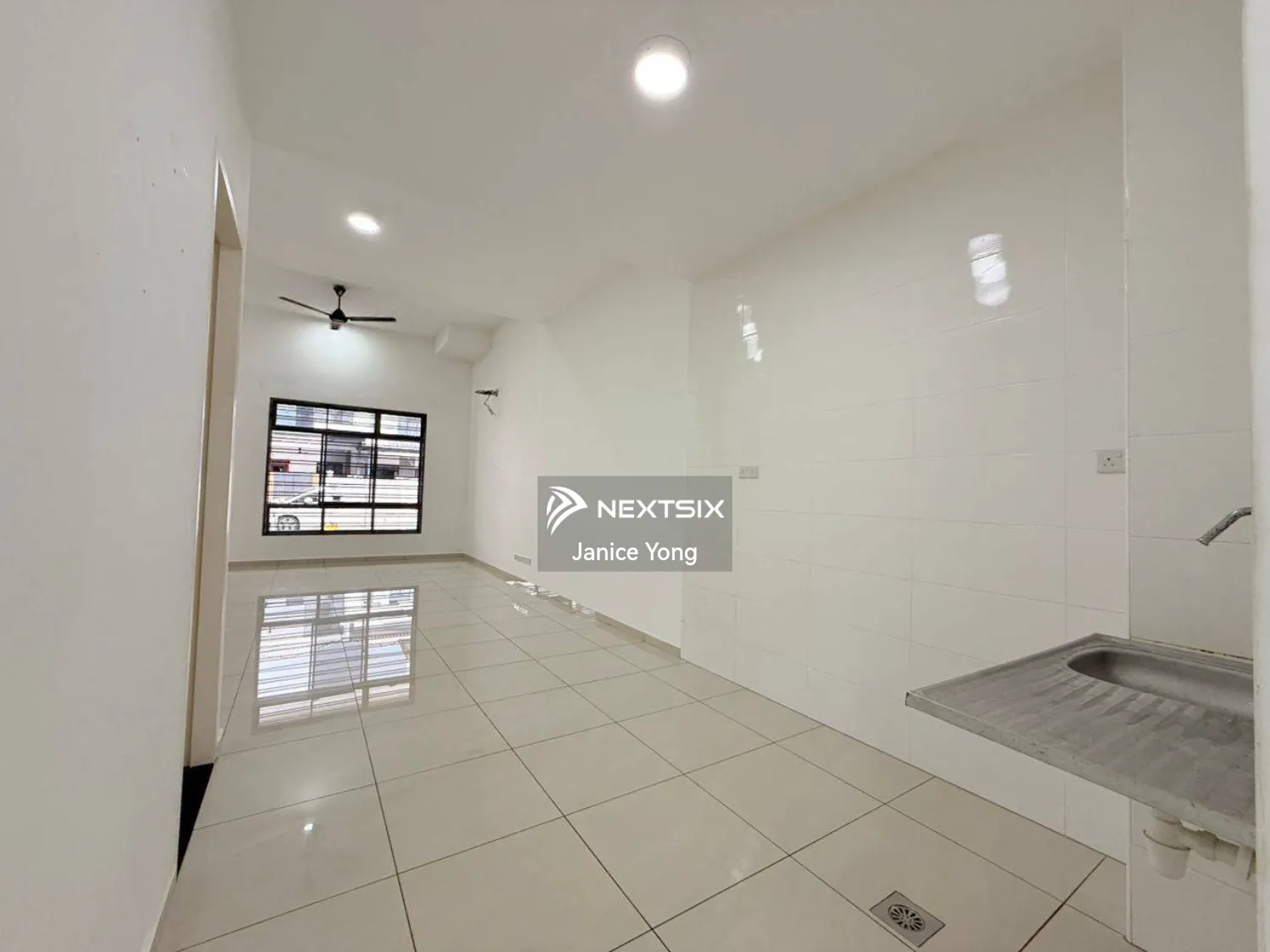 2-sty Terrace/Link House For Sale in Iskandar Puteri (Nusajaya) Johor - Image 2