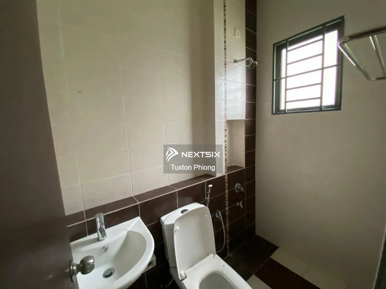 2-sty Terrace/Link House For Sale in Iskandar Puteri (Nusajaya) Johor - Image 5