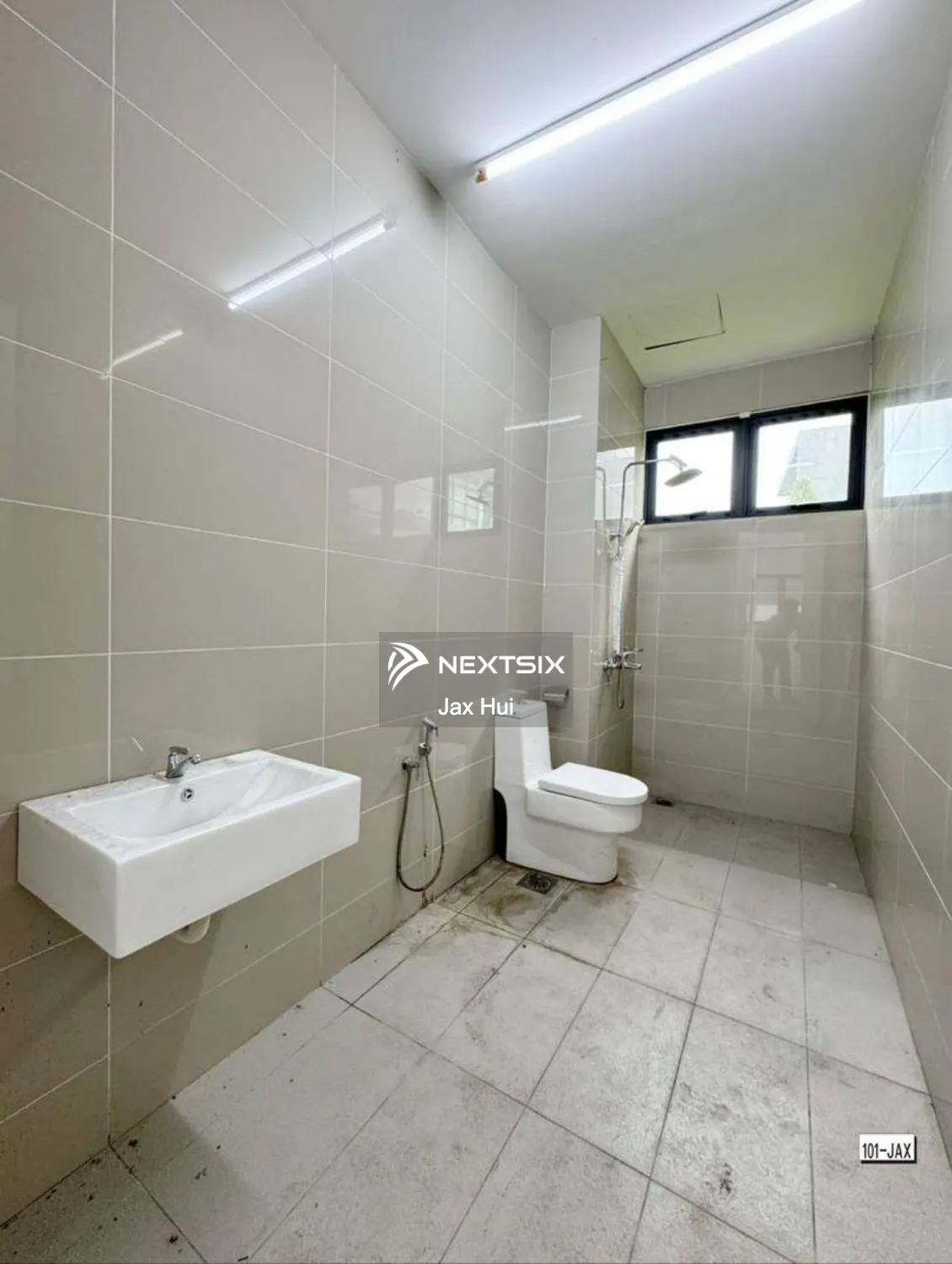 Bungalow For Sale in Klang Selangor - Image 14