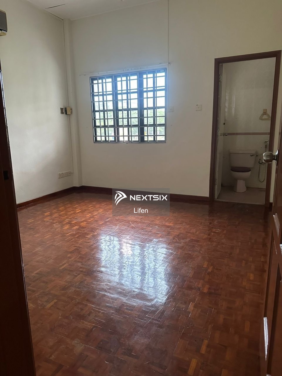 Semi-detached House For Rent in Johor Bahru Johor - Image 5