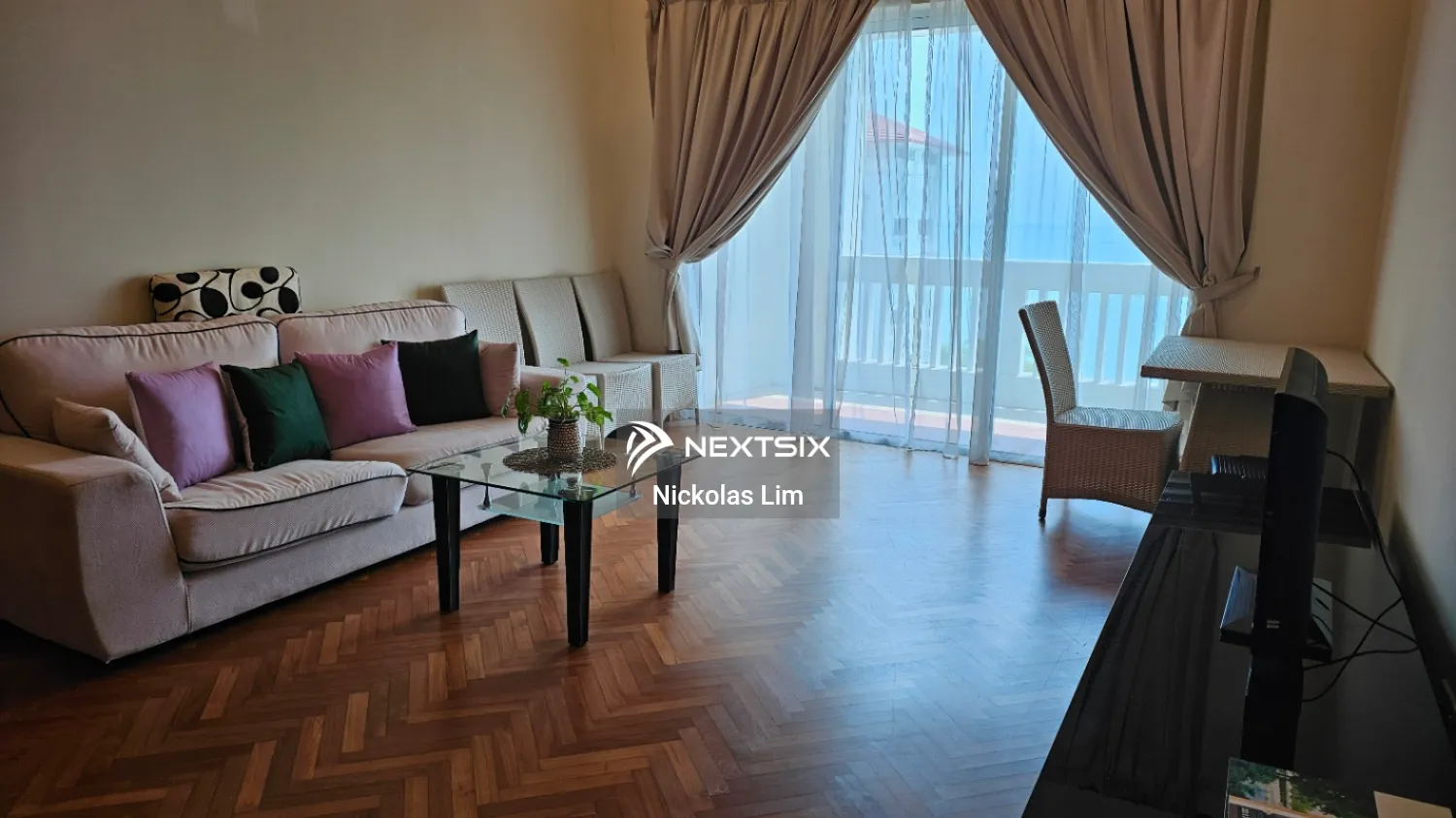 Serviced Residence For Sale in Tanjong Tokong Penang - Image 14