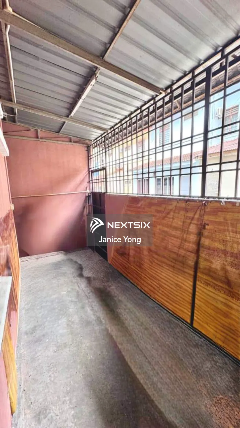 2-sty Terrace/Link House For Sale in Kulai Johor - Image 10