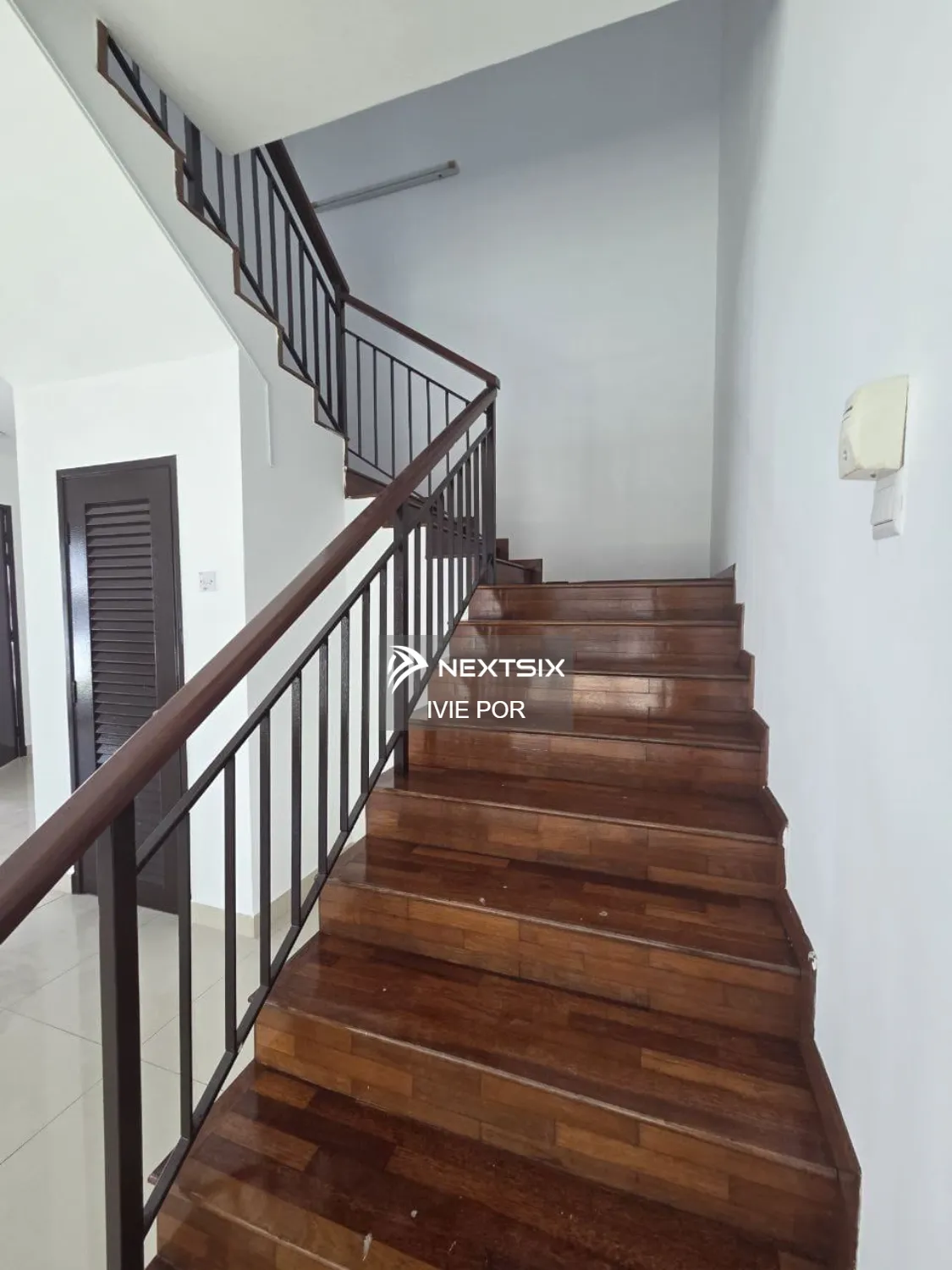 Semi-detached House For Sale in Klang Selangor - Image 9