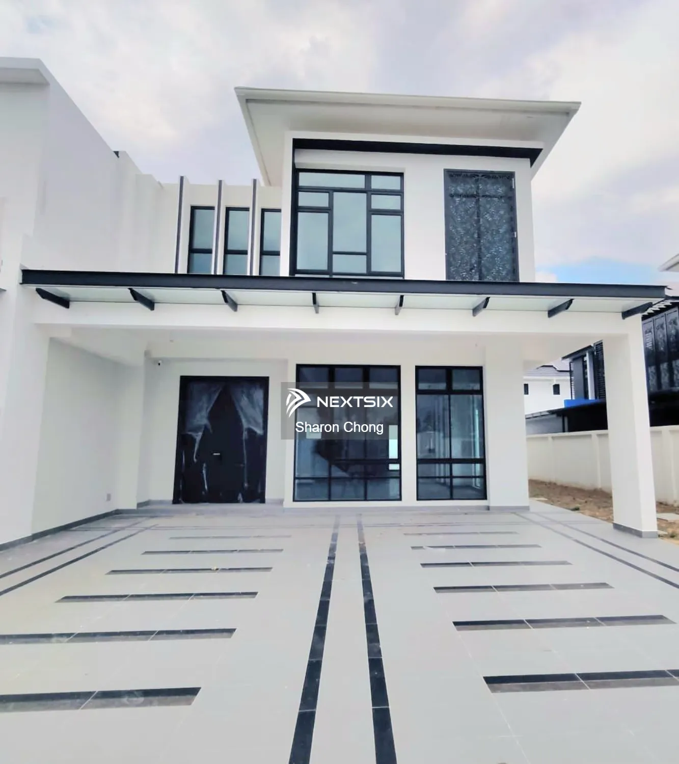 Semi-detached House For Sale in Setia Tropika Johor