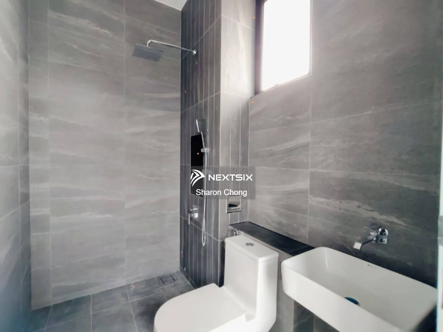 Semi-detached House For Sale in Setia Tropika Johor - Image 11