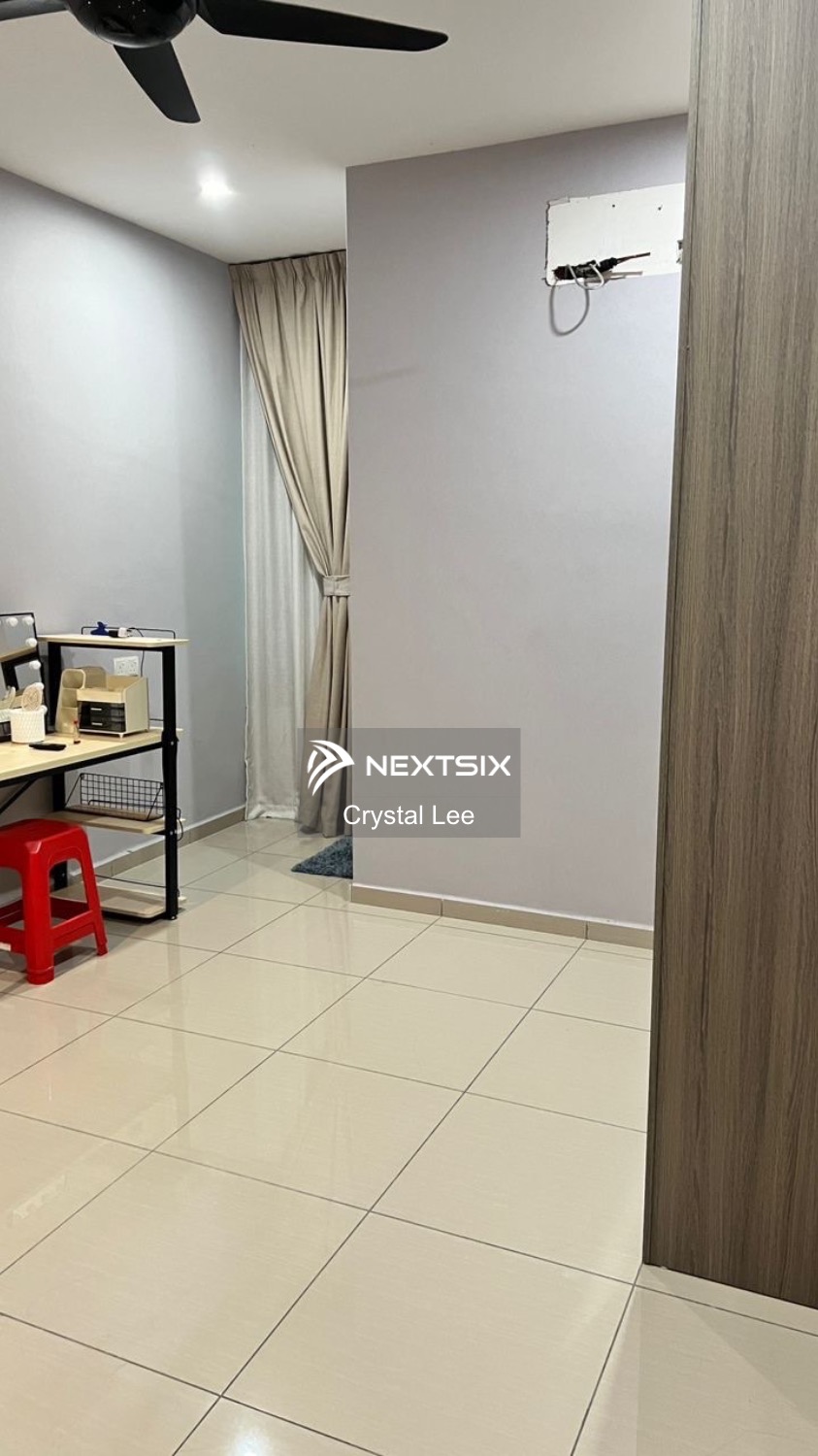 2-sty Terrace/Link House For Sale in Ulu Tiram Johor - Image 9